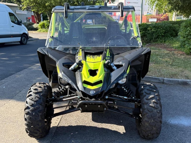YAMAHA 
