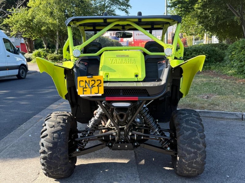 YAMAHA 