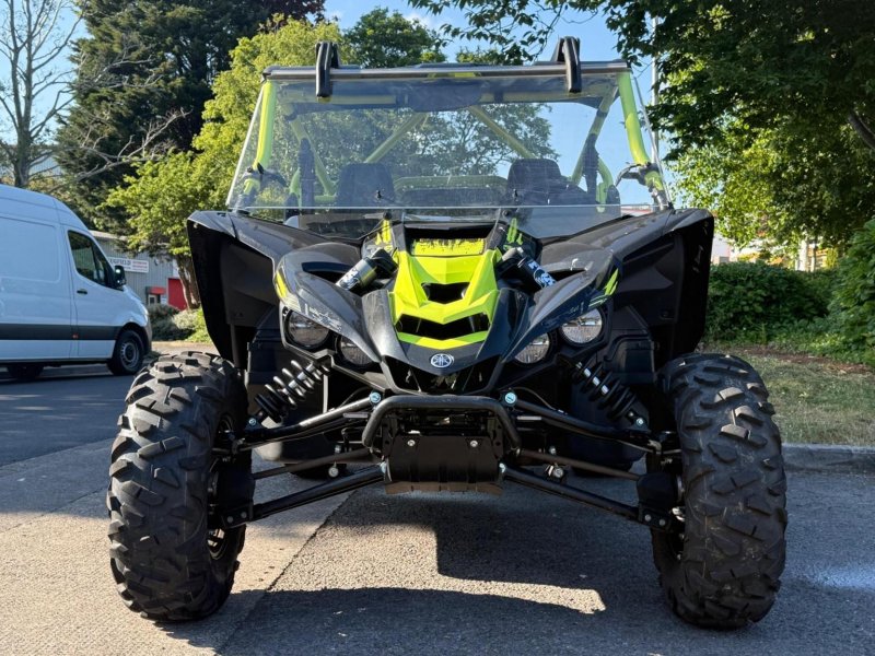 YAMAHA 