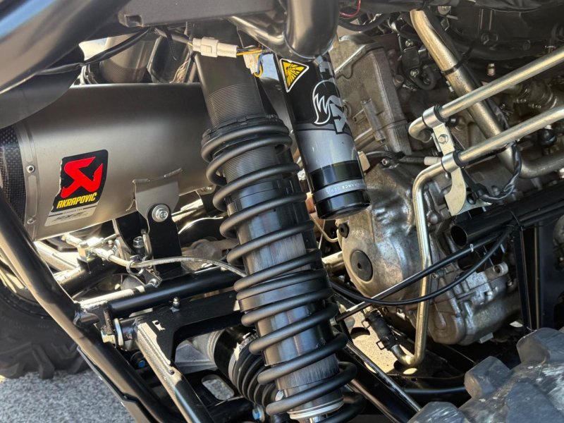 YAMAHA 